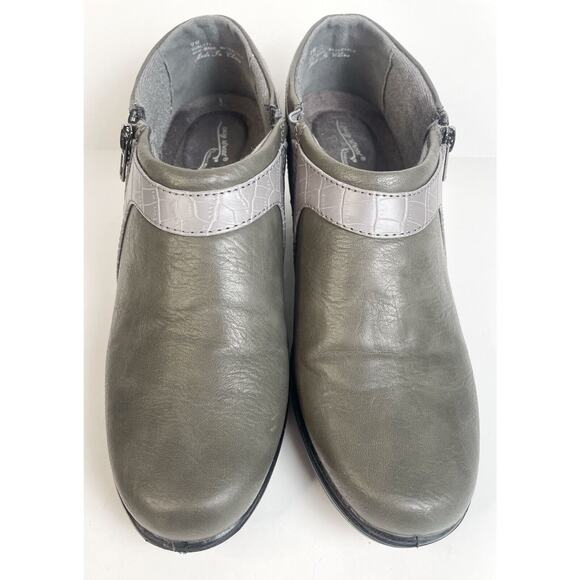 Easy Street Bootie Shoes Womens 9M Gray Comfort Wave Zip Side Croc Embossed - Picture 3 of 8
